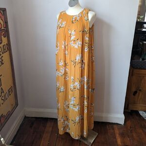 Yellow Pleated Floral Maxi Dress by Banana Republic Size XS